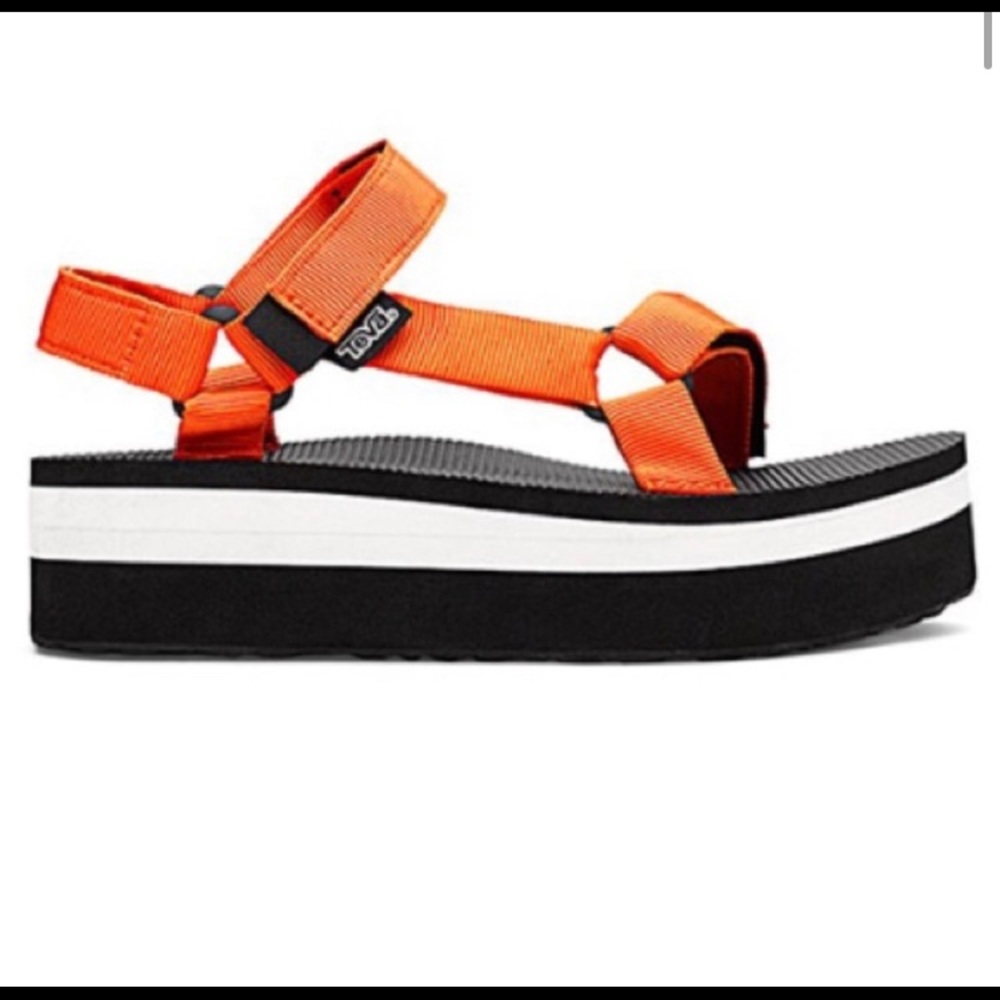 Orange Platform Teva Used size 9